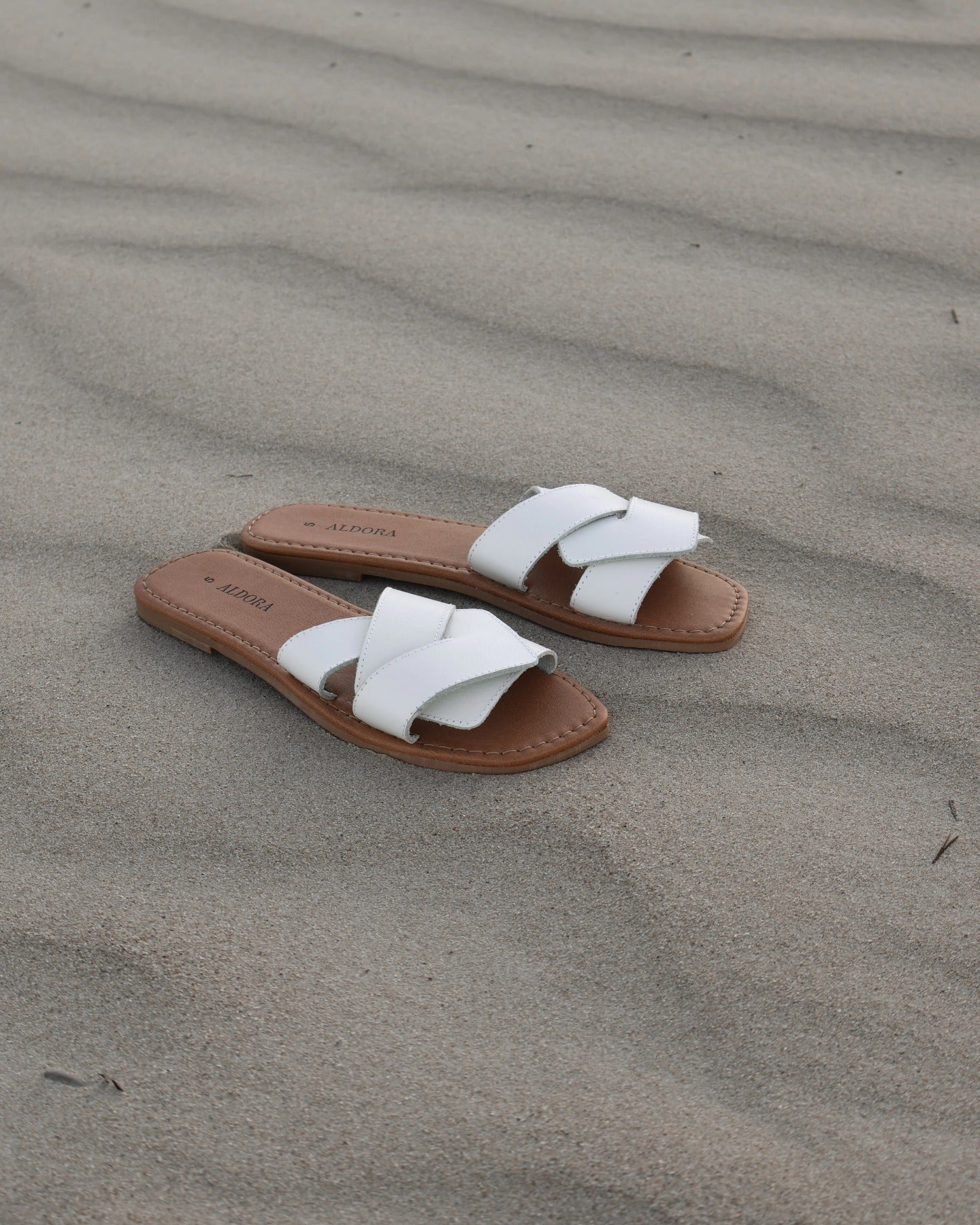 Aldora Crossover Mule