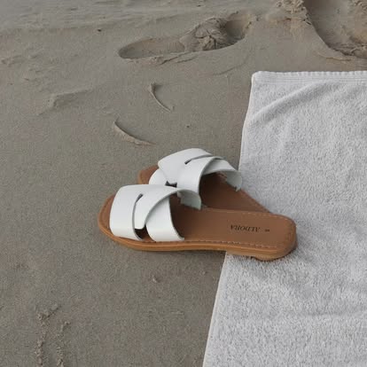Aldora Crossover Mule