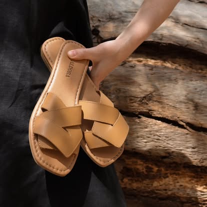 Aldora Crossover Mule