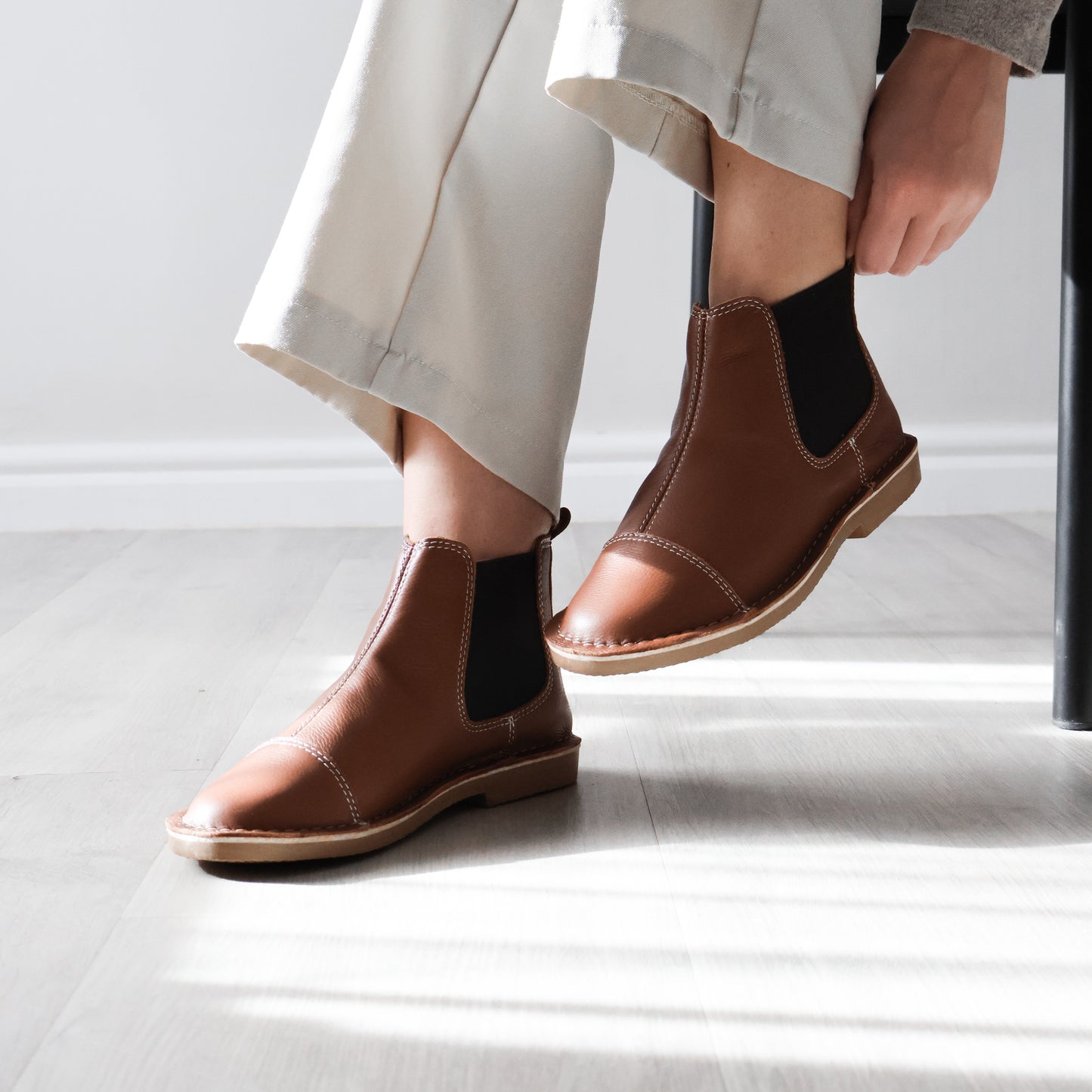 Aldora Gusset Boot