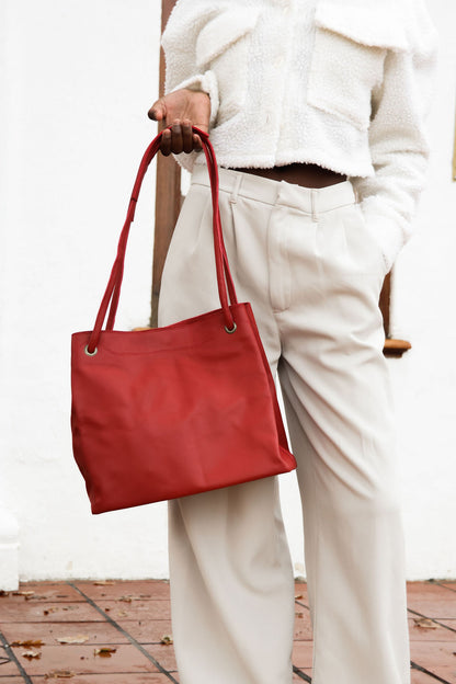 Aldora Classic Tote Bag