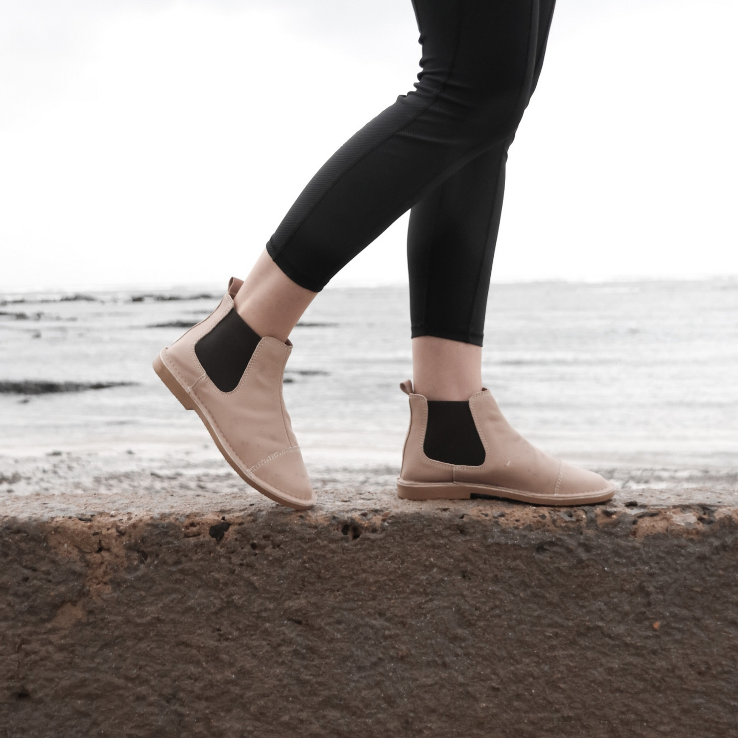 Aldora Gusset Boot