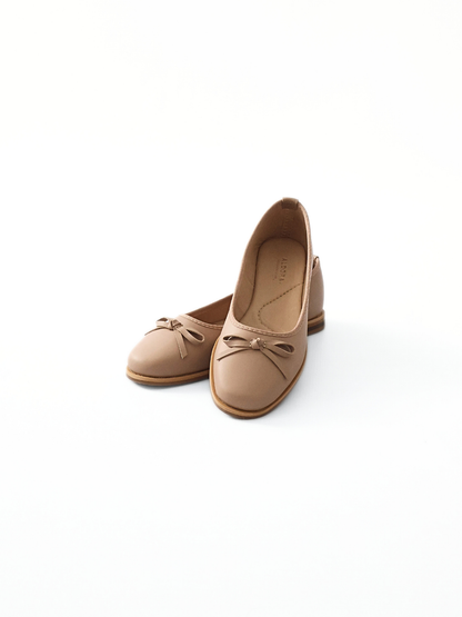 Royale Bow Pump