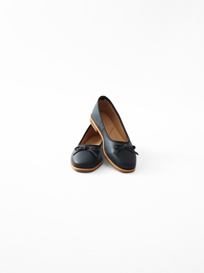 Royale Bow Pump