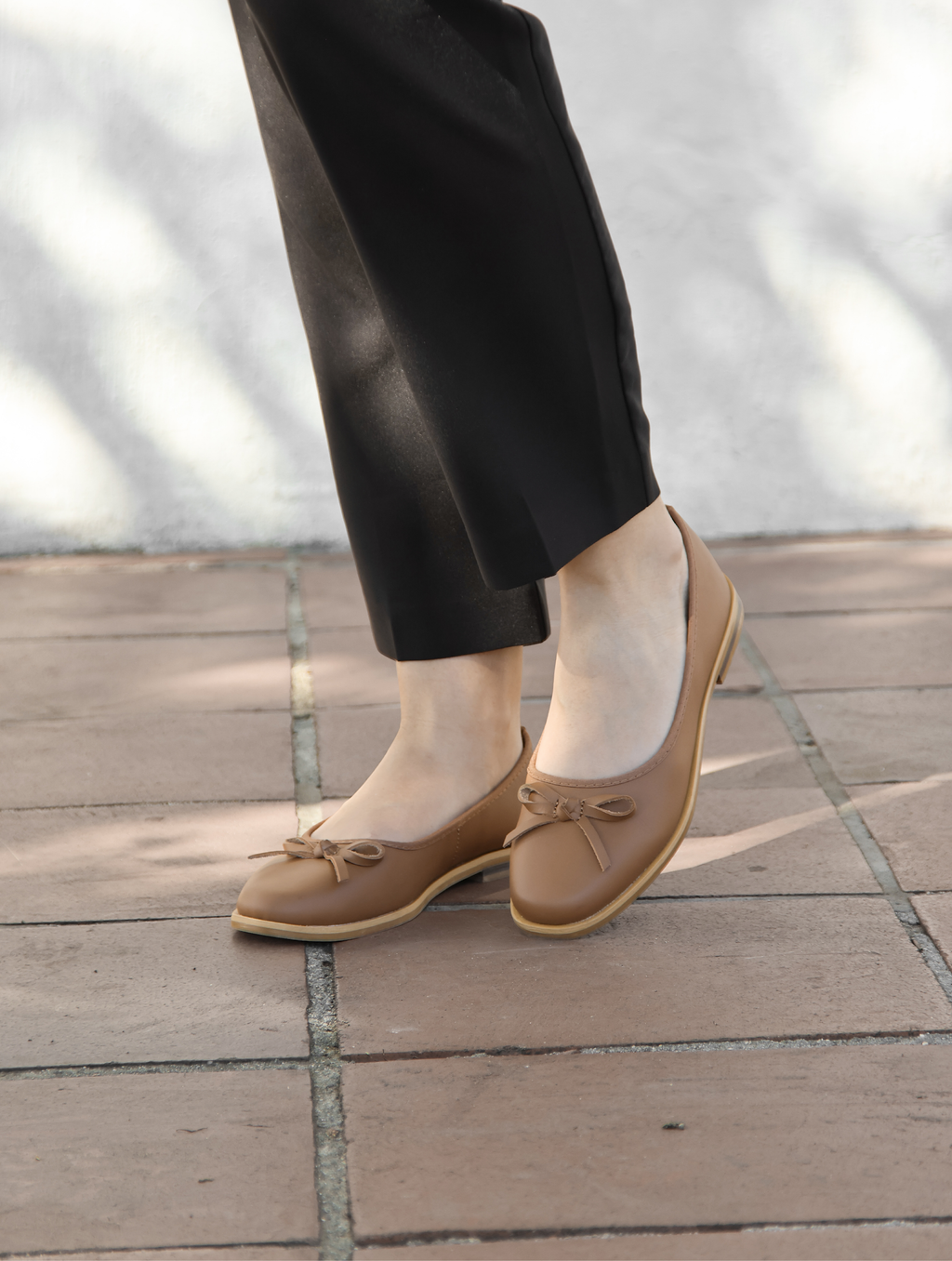 Royale Bow Pump