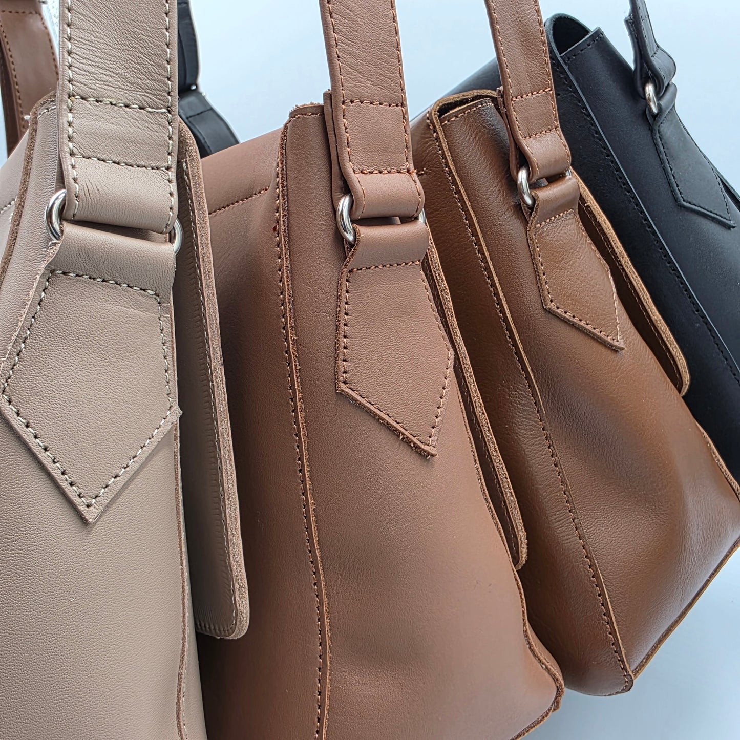 Aldora Messenger Bag