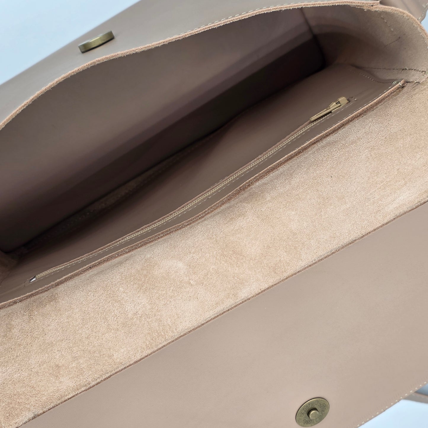 Aldora Messenger Bag